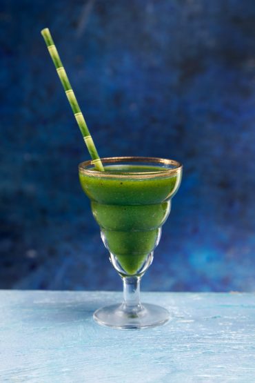 batido detox de espinacas y chlorella