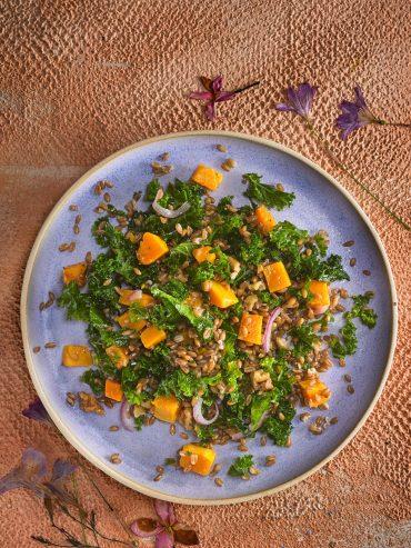 ensalada de kale y calabaza